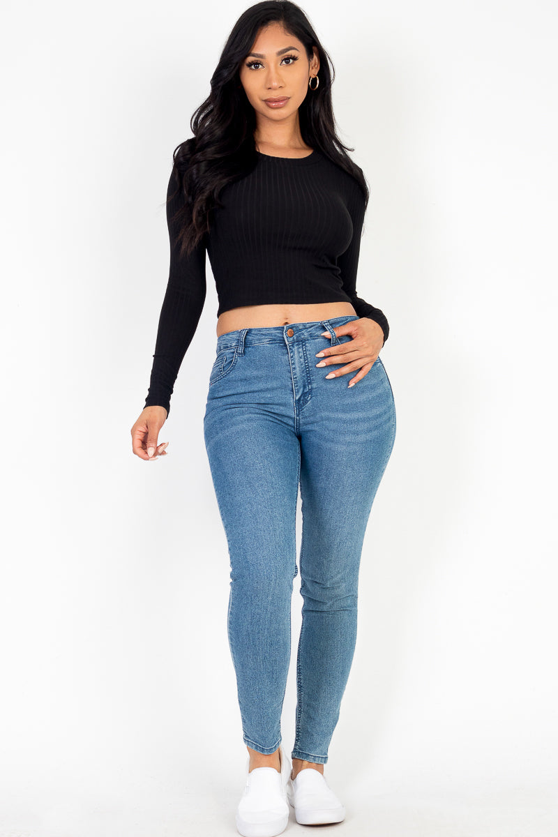 Long Sleeve Round Neck Basic Crop Top