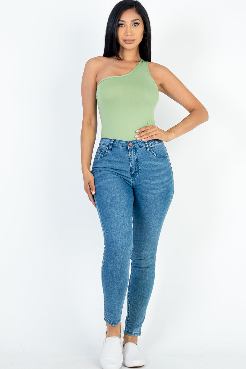 One Shoulder Solid Casual Bodysuit