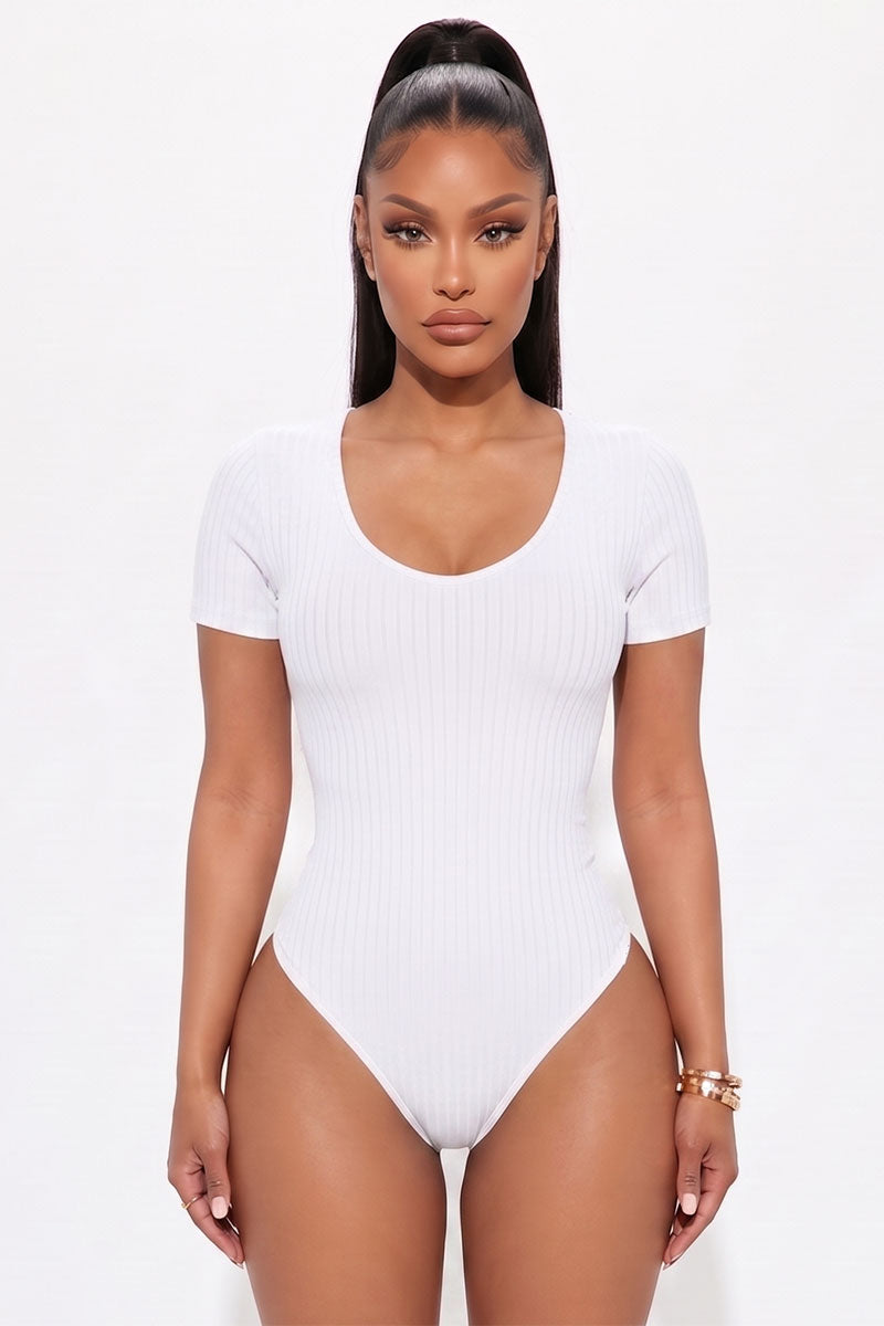 Ribbed Scoop Neck Short Sleeve Bodysuit